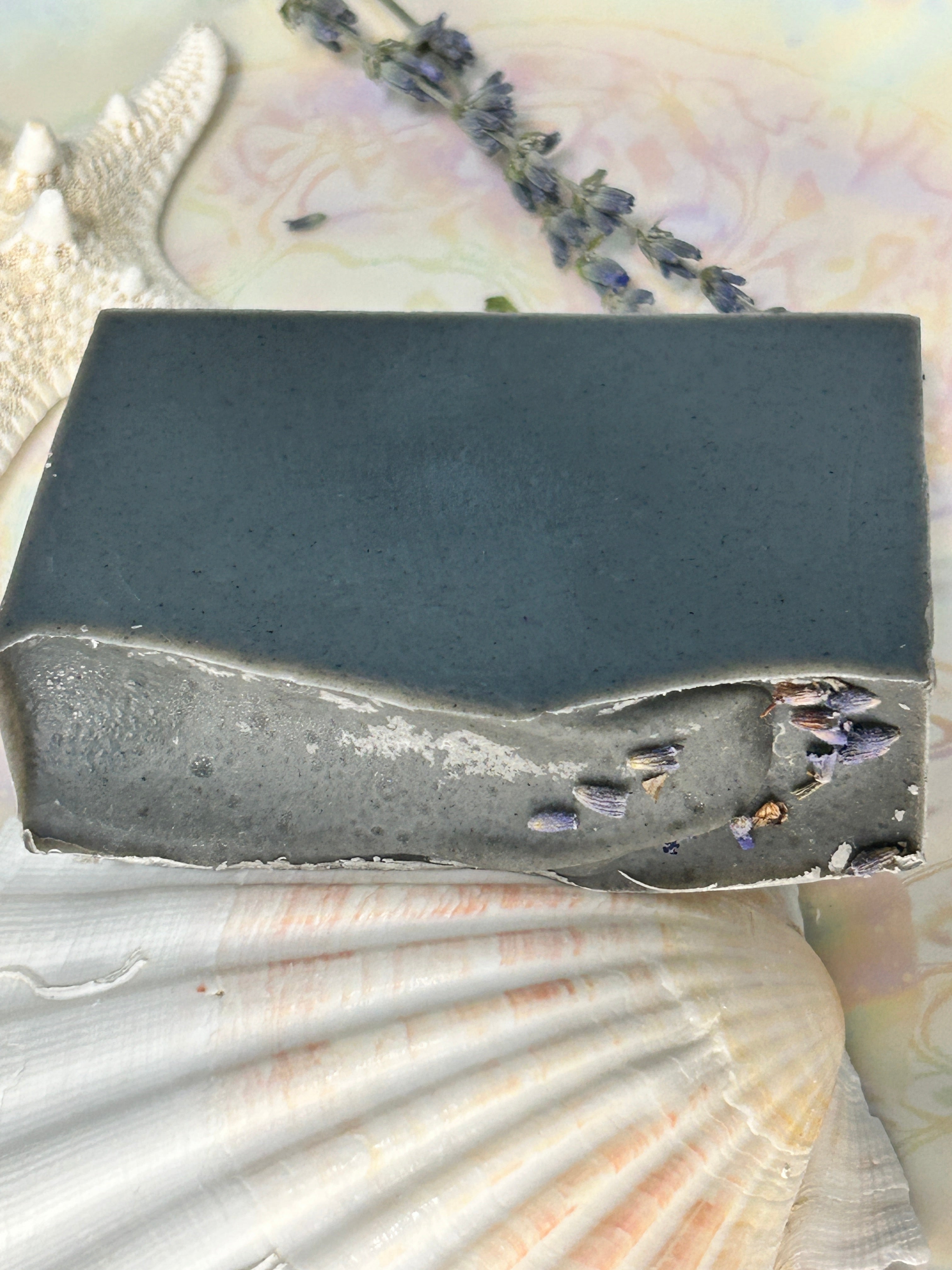 Charcoal Tea Tree & Lavender
